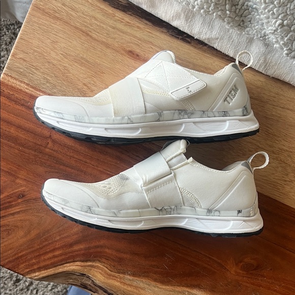 TIEM Slipstream Indoor Cycle Shoes - White Marble - Picture 4 of 5